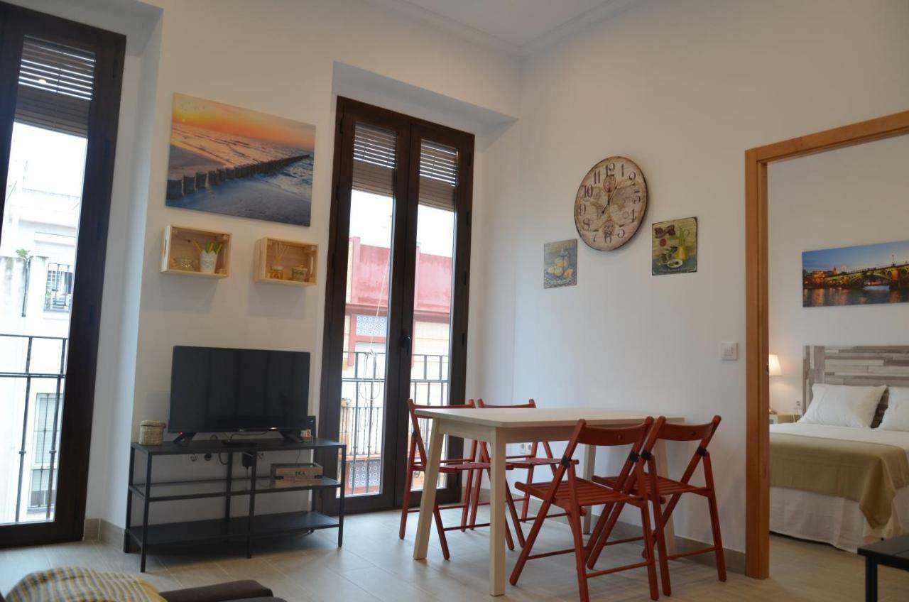 Apartamento Faustino Alvarez Sevilla Exterior foto