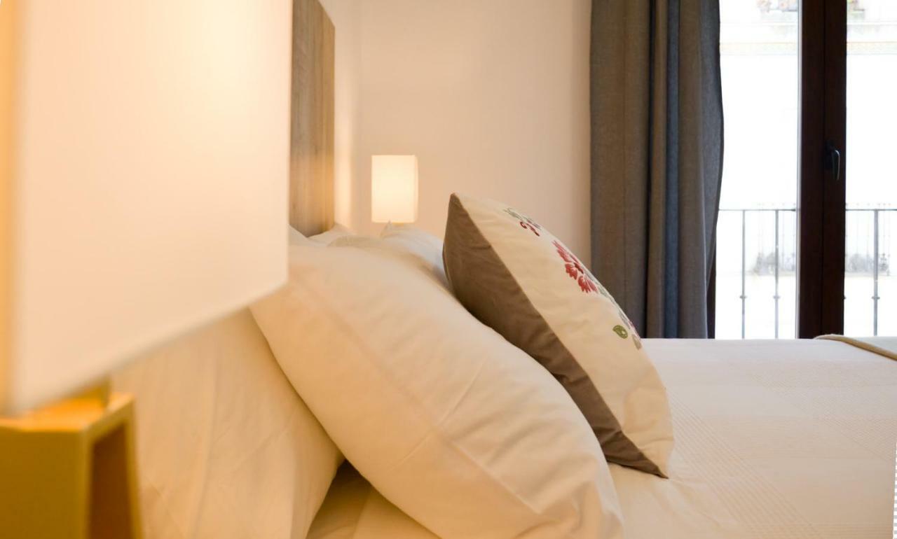Apartamento Faustino Alvarez Sevilla Exterior foto
