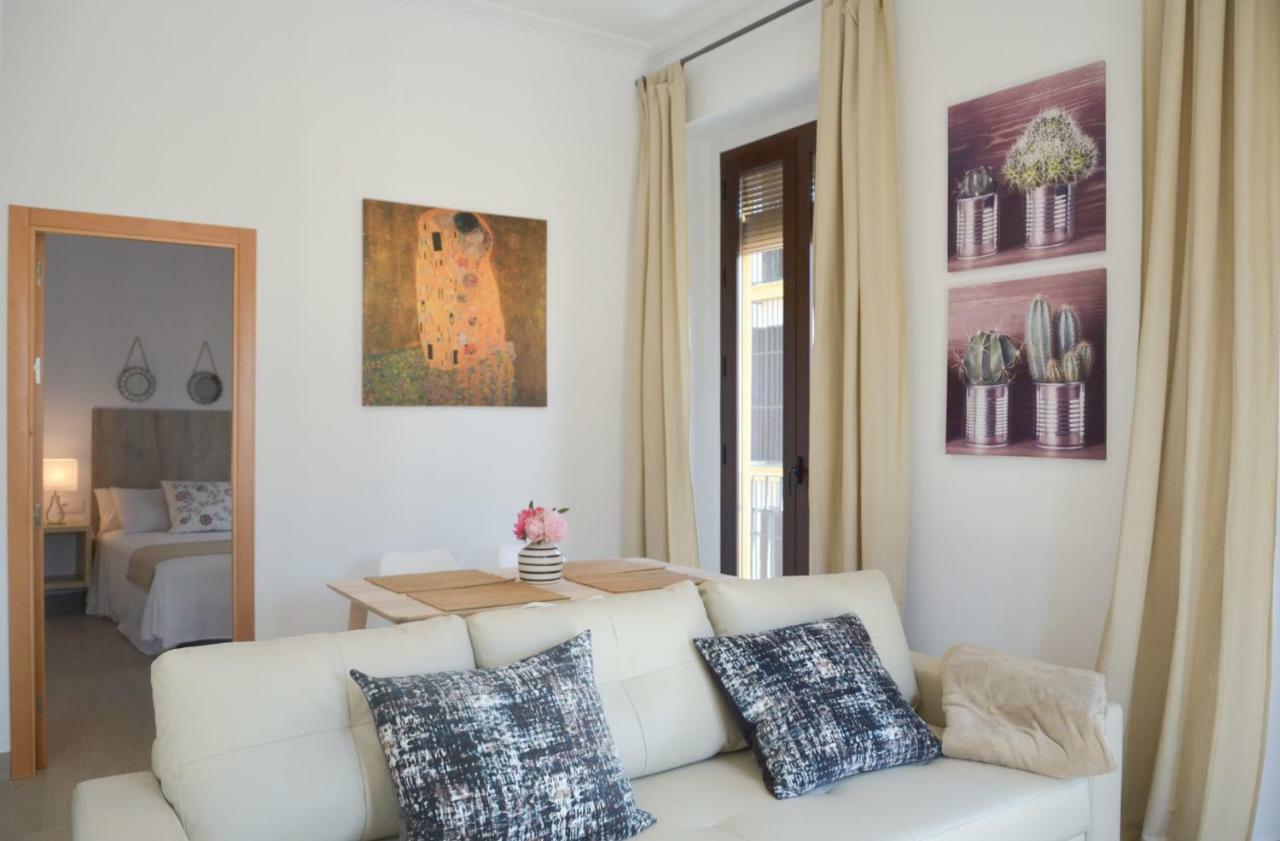 Apartamento Faustino Alvarez Sevilla Exterior foto